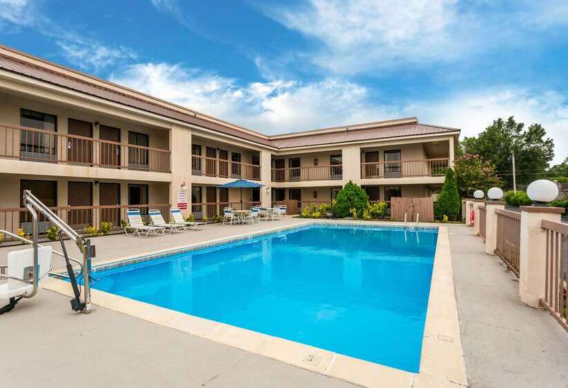 Отель Quality Inn Indianola