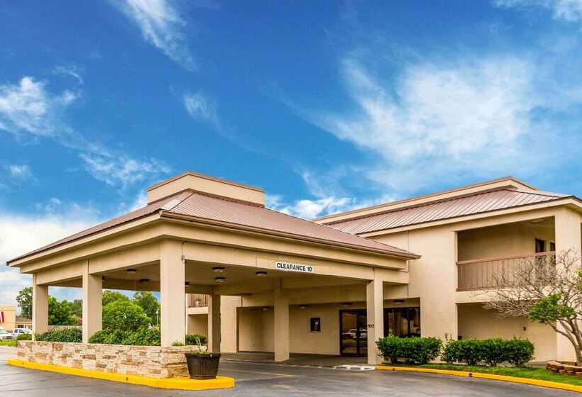 Отель Quality Inn Indianola