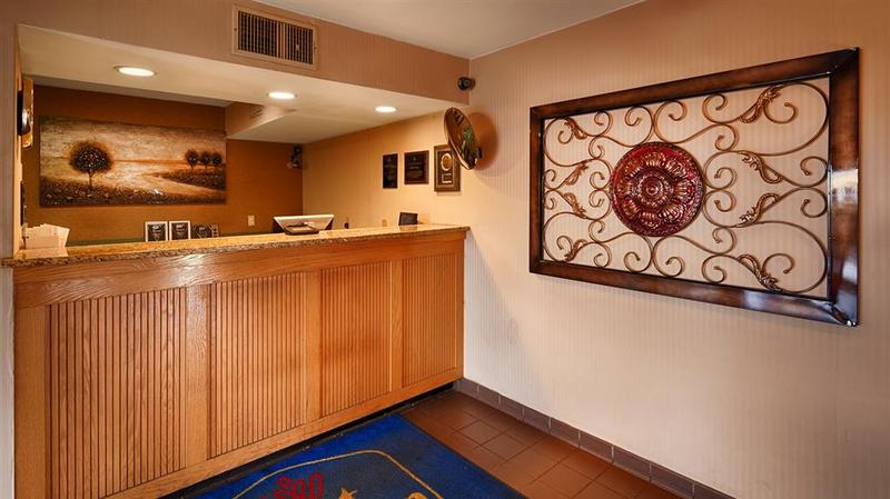Отель Quality Inn Indianola