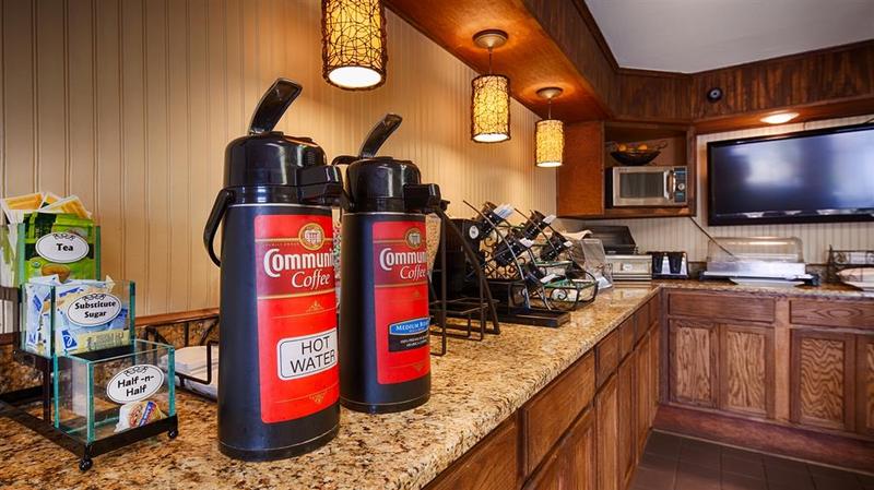 Отель Quality Inn Indianola