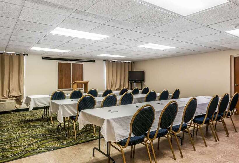 فندق Quality Inn