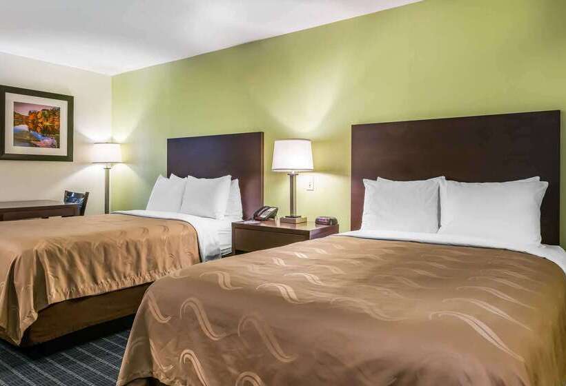 فندق Quality Inn