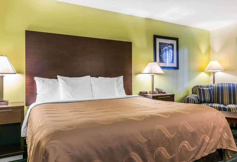 فندق Quality Inn
