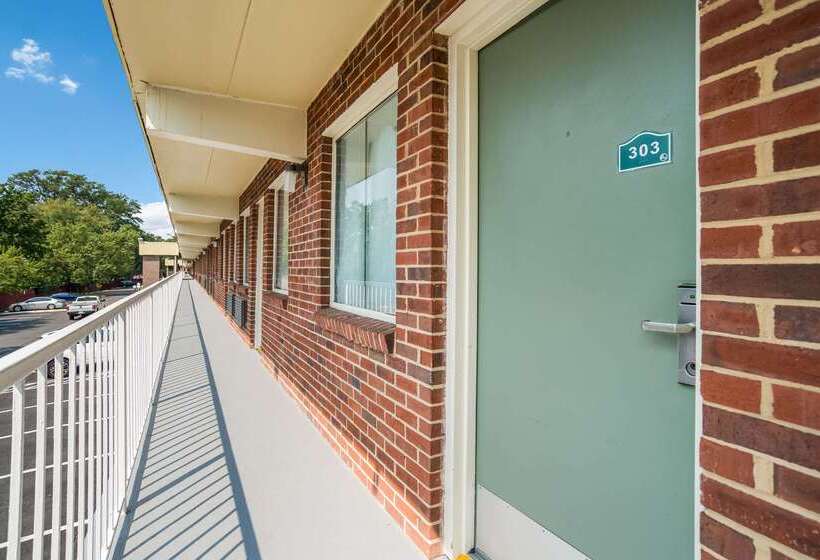 فندق Quality Inn Mount Vernon