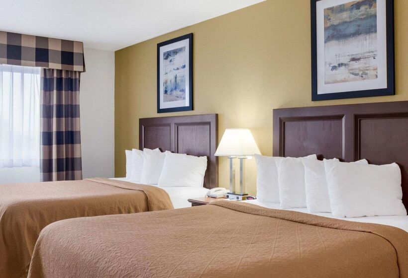 فندق Quality Inn Oacoma   Chamberlain