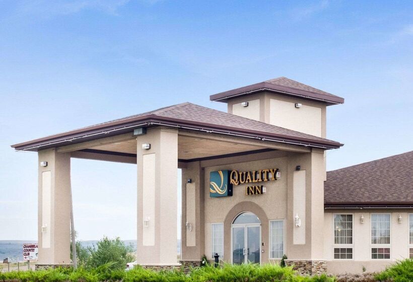 בית מלון כפרי Quality Inn Oacoma   Chamberlain