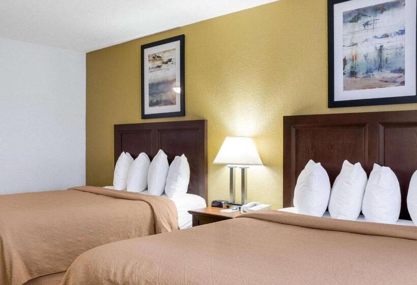 فندق Quality Inn Oacoma   Chamberlain