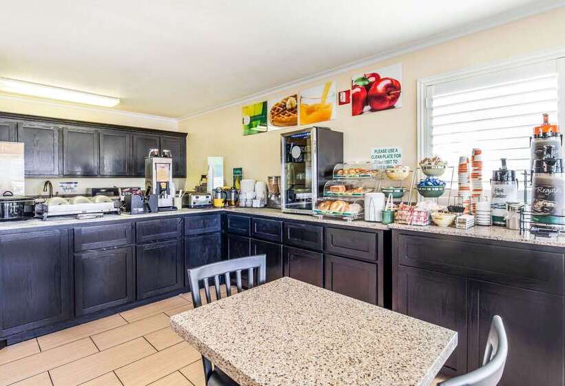 فندق Quality Inn & Suites