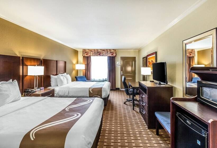 فندق Quality Inn & Suites