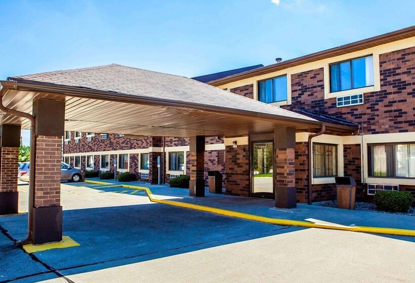 酒店 Quality Inn & Suites