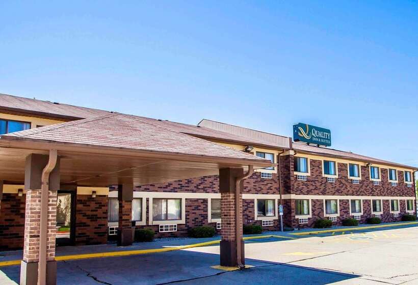 酒店 Quality Inn & Suites