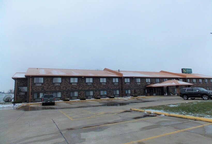 酒店 Quality Inn & Suites