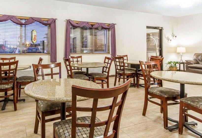 فندق Quality Inn & Suites