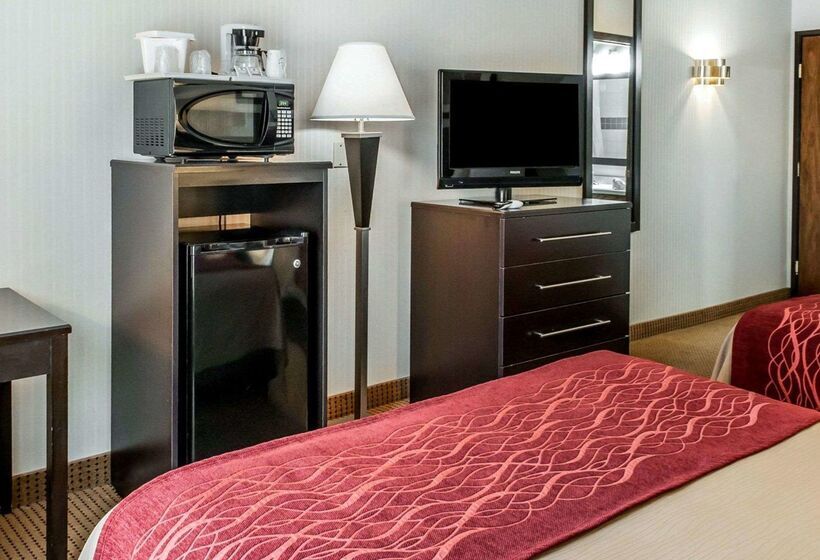 فندق Quality Inn & Suites Farmington