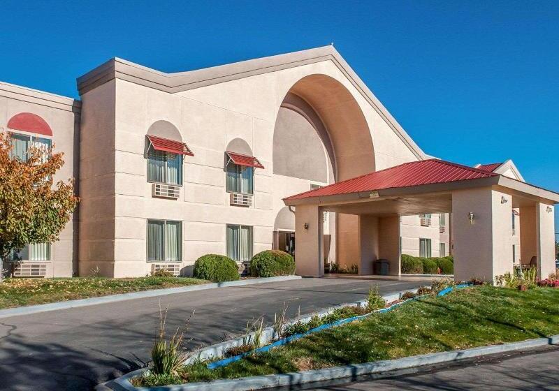 فندق Quality Inn & Suites Farmington