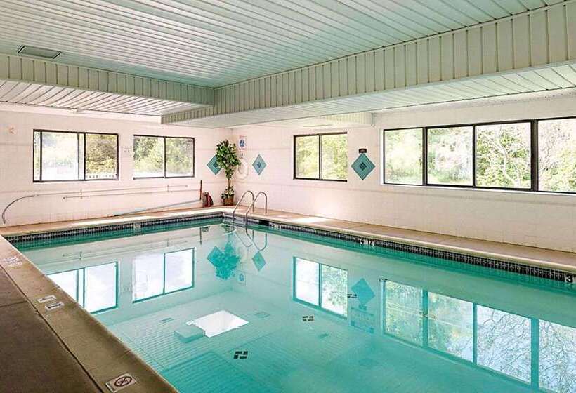 فندق Remembrance Inn