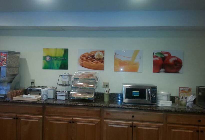 فندق Remembrance Inn