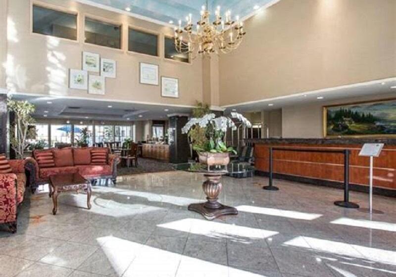 Отель Quality Inn & Suites Walnut City Of Industry