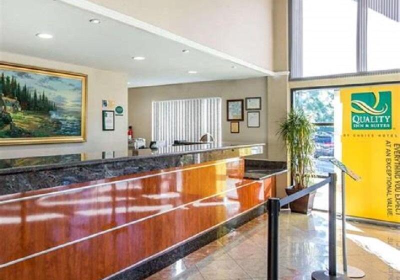 Отель Quality Inn & Suites Walnut City Of Industry