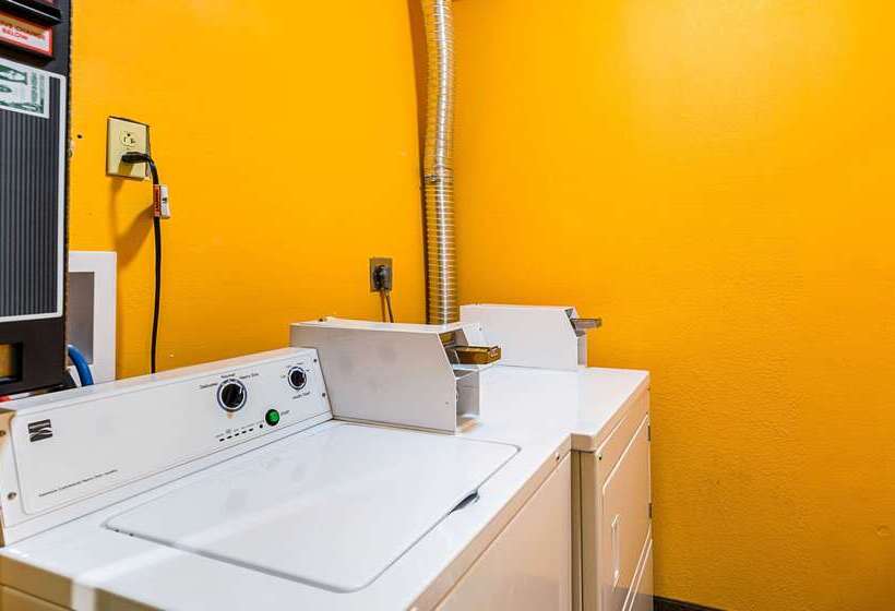 Отель Quality Suites Altavista   Lynchburg South