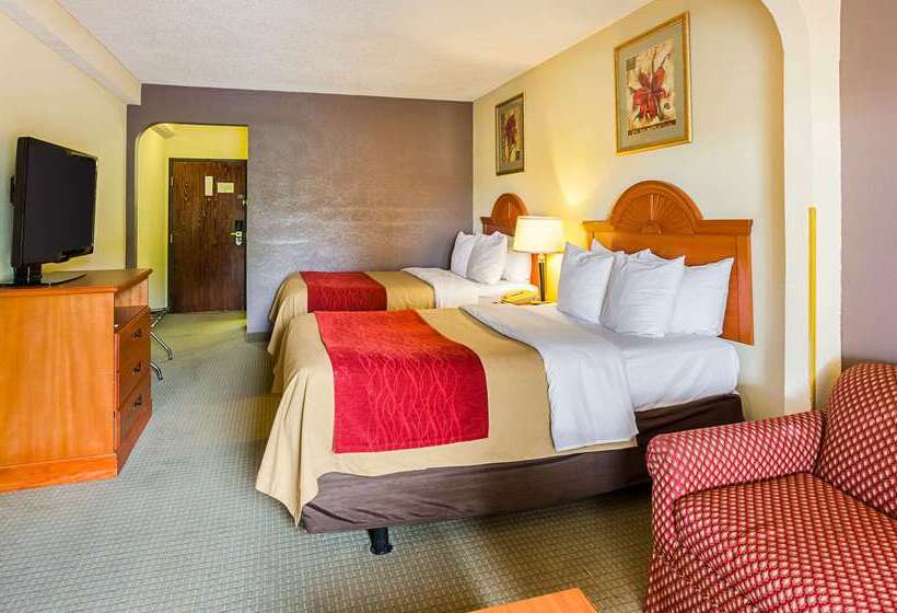 Отель Quality Suites Altavista   Lynchburg South