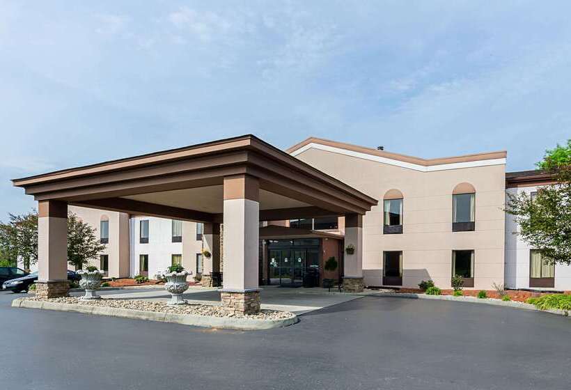Отель Quality Suites Altavista Lynchburg South