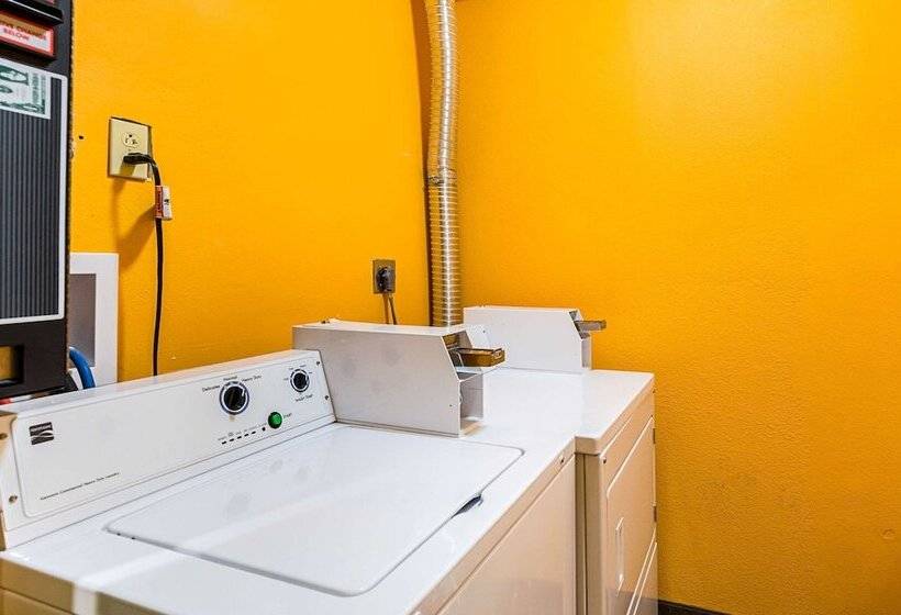 Отель Quality Suites Altavista   Lynchburg South