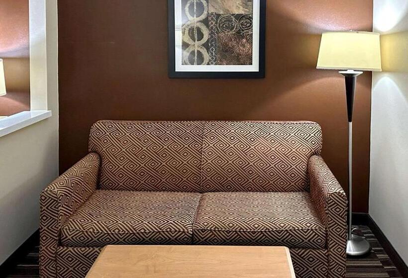 호텔 Quality Suites Near West Acres