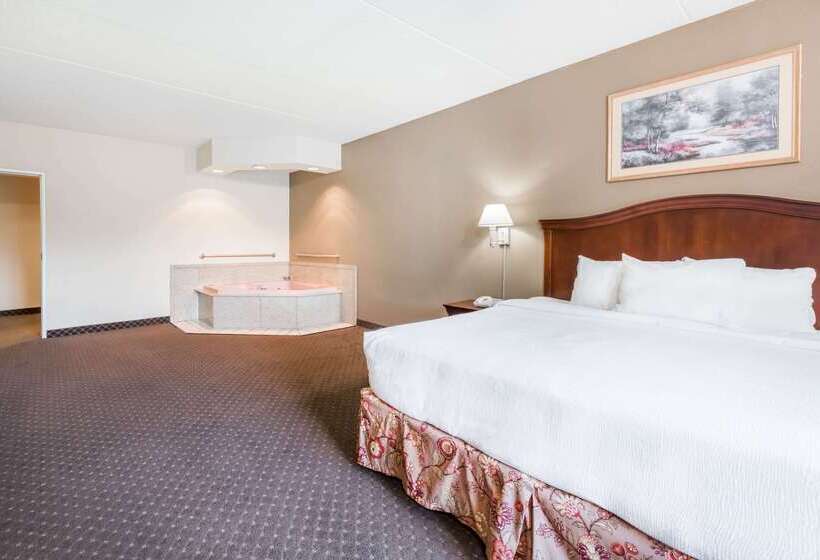 호텔 Ramada By Wyndham Harrisburg/hershey Area