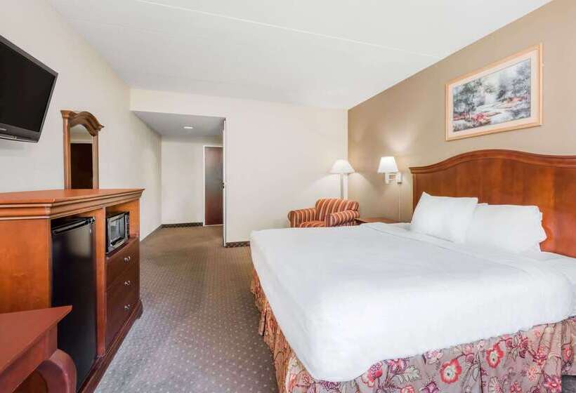 Отель Ramada By Wyndham Harrisburg/hershey Area