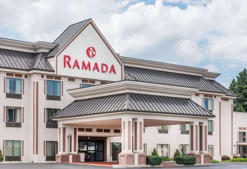 호텔 Ramada By Wyndham Harrisburg/hershey Area