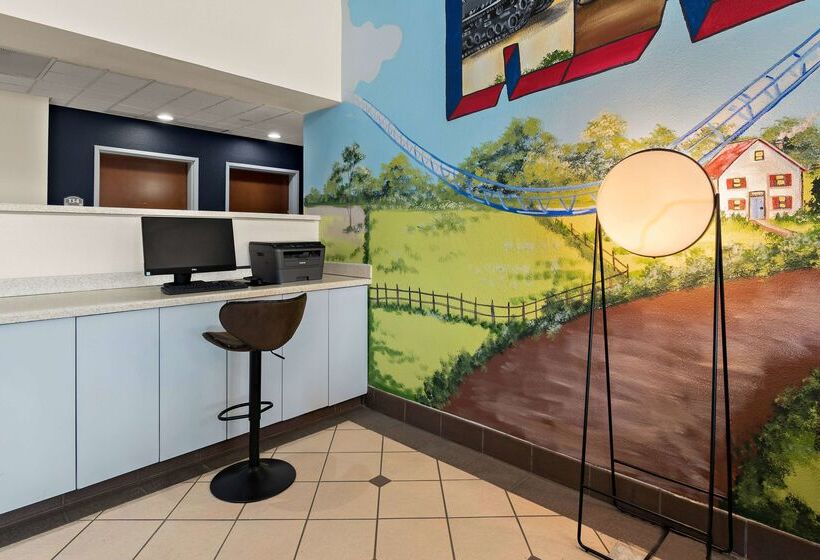 호텔 Ramada By Wyndham Harrisburg/hershey Area