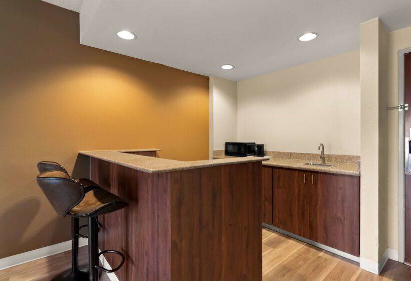 호텔 Ramada By Wyndham Harrisburg/hershey Area