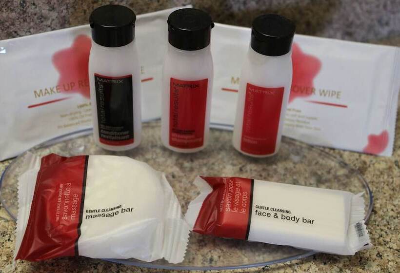 ホテル Ramada By Wyndham Harrisonburg