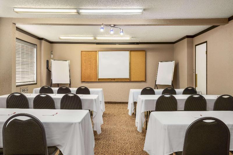 בית מלון כפרי South Hill Lodge