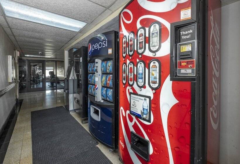 בית מלון כפרי Red Roof Inn Charlotte  University