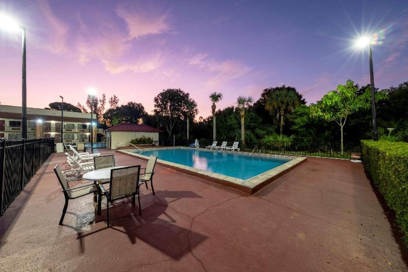 酒店 Red Roof Inn Ft Pierce