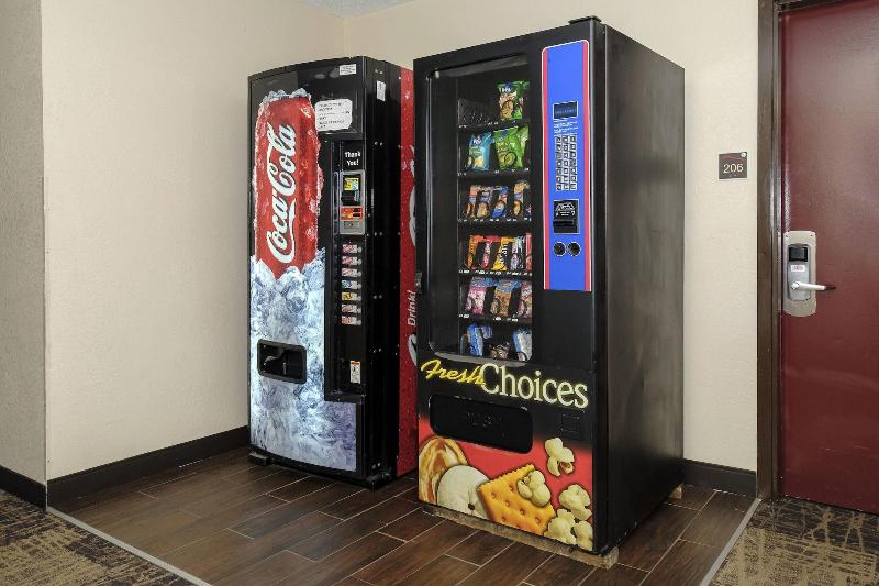 فندق Red Roof Inn Hillsville