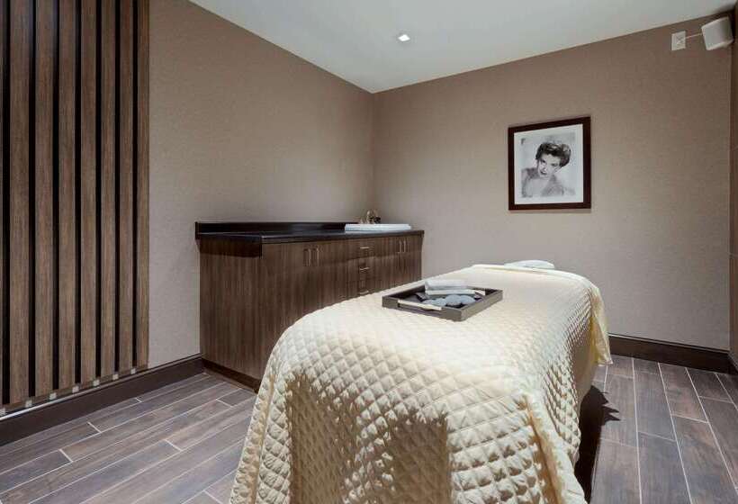 فندق Retlaw, Trademark Collection By Wyndham