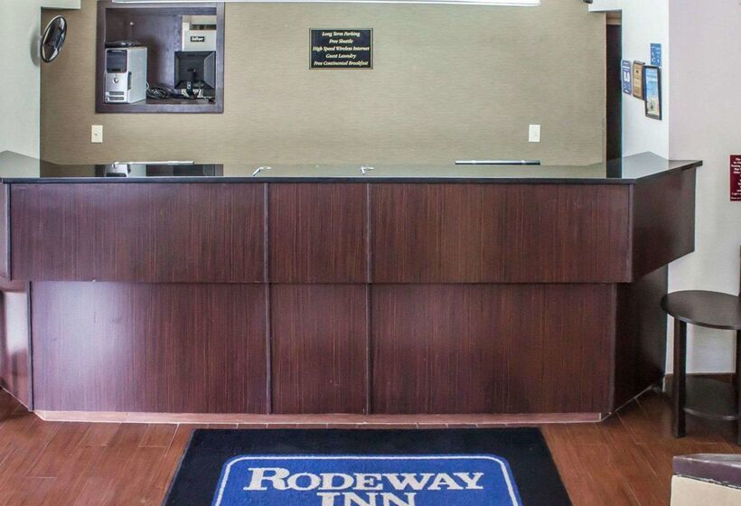 Отель Rodeway Inn Airport