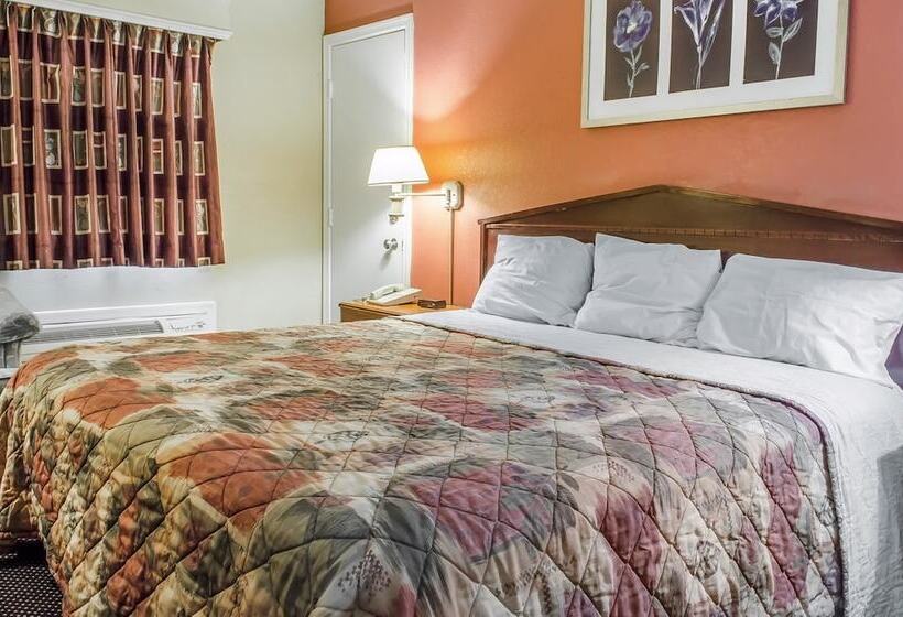 Отель Rodeway Inn