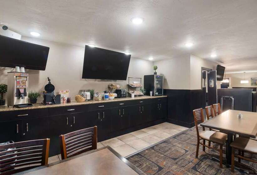 فندق Rodeway Inn Fort Morgan