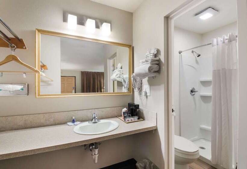 فندق Rodeway Inn Fort Morgan