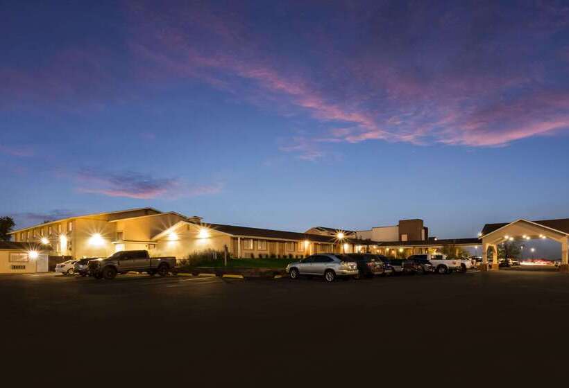 فندق Rodeway Inn Fort Morgan