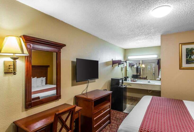 فندق Rodeway Inn