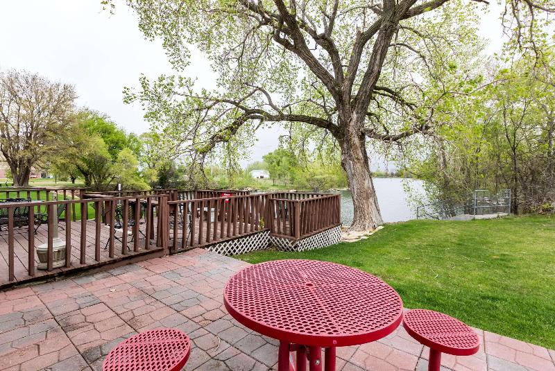 Отель Super 8 By Wyndham Grand Island