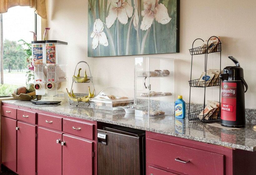 Motel 6 Greenwood, Ms