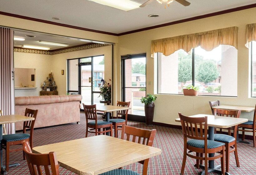 Motel 6 Greenwood, Ms