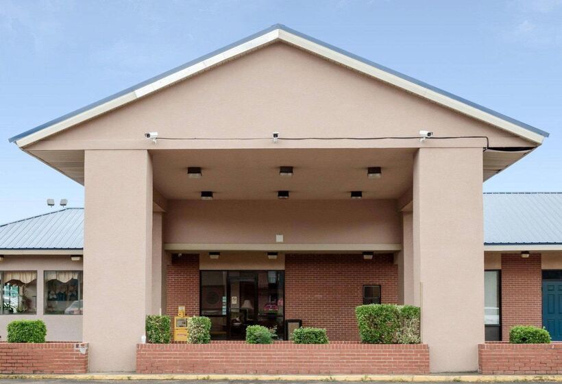 Motel 6 Greenwood, Ms