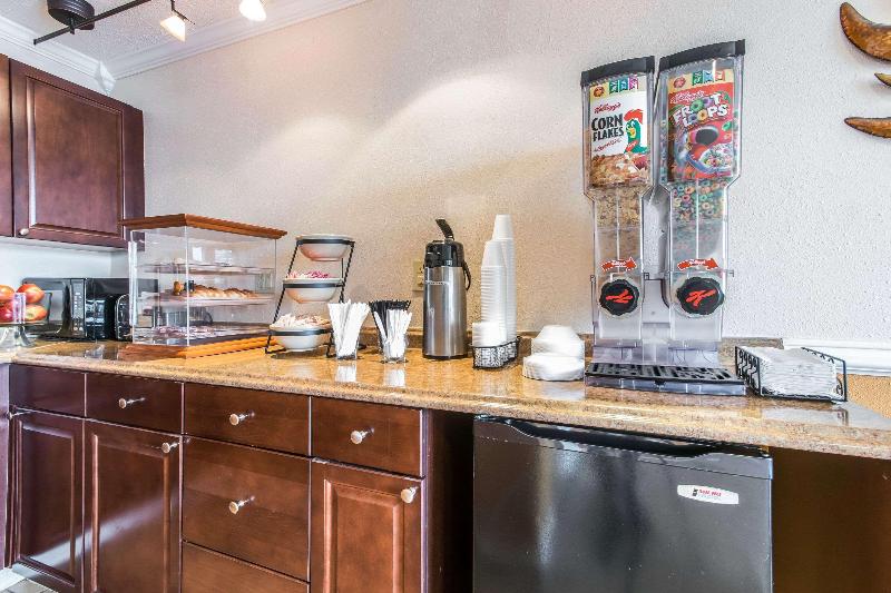 ホテル Rodeway Inn